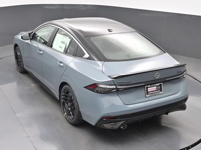 2026 Atlantic Gray/Super Black Nissan Sentra SR FWD Sedan