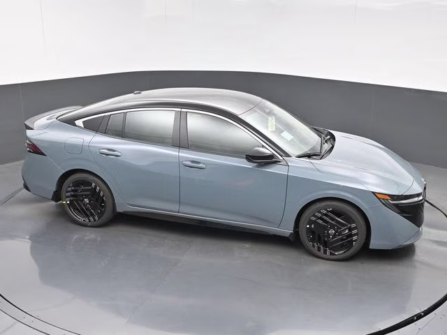 2026 Atlantic Gray/Super Black Nissan Sentra SR FWD Sedan