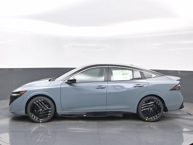 2026 Atlantic Gray/Super Black Nissan Sentra SR FWD Sedan
