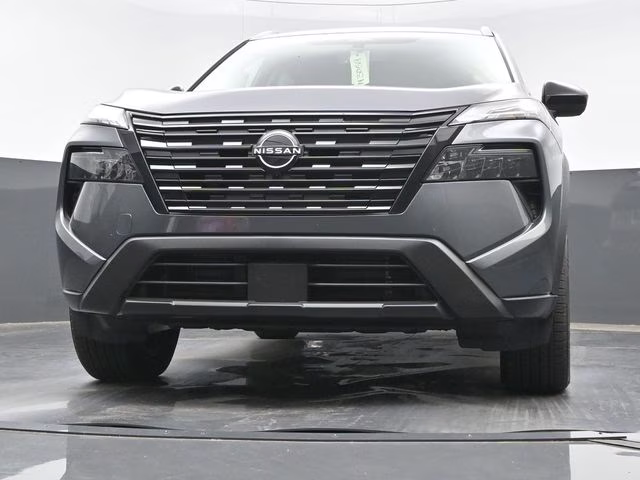 2026 Gun Metallic Nissan Rogue Dark Armor FWD SUV