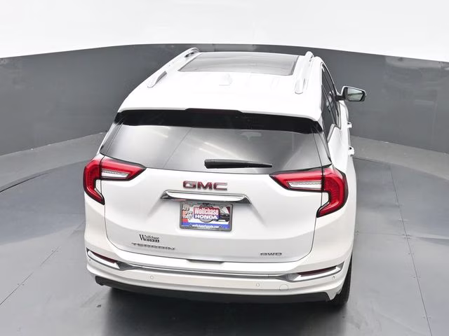 2022 White Frost Tricoat GMC Terrain Denali AWD SUV