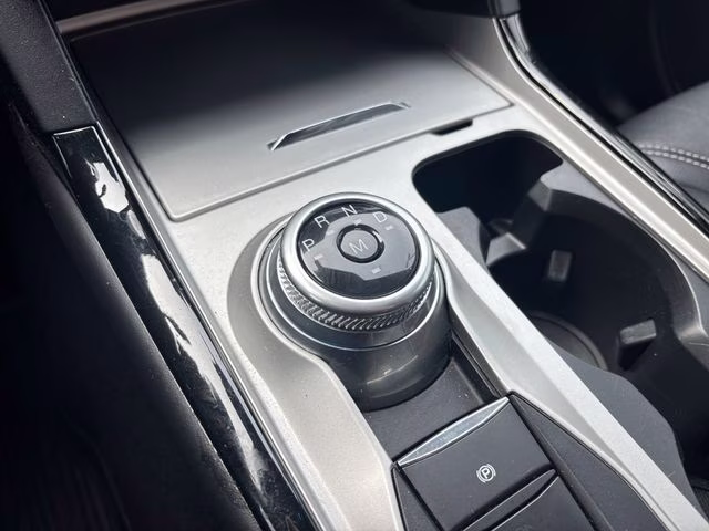 2023 Silver Metallic Ford Explorer ST 4X4 SUV