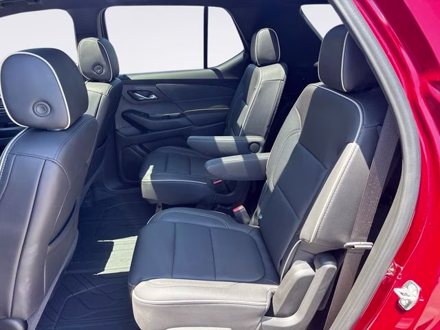 2023 Radiant Red Chevrolet Traverse Premier FWD SUV