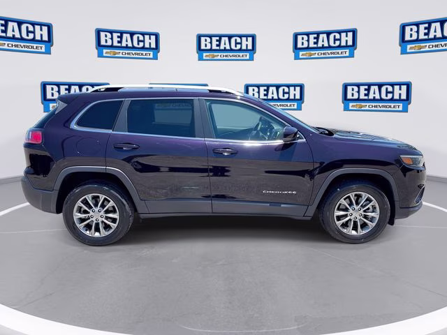 2021 Sangria Metallic Clearcoat Jeep Cherokee Latitude Lux 4X4 SUV