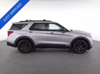 2023 Silver Metallic Ford Explorer ST 4X4 SUV