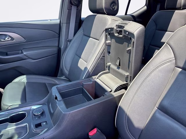 2023 Radiant Red Chevrolet Traverse Premier FWD SUV