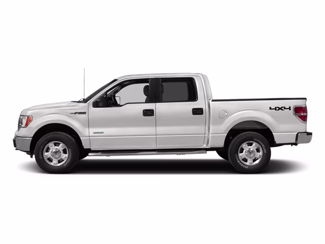 2013 Oxford White Ford F-150 XLT RWD Truck