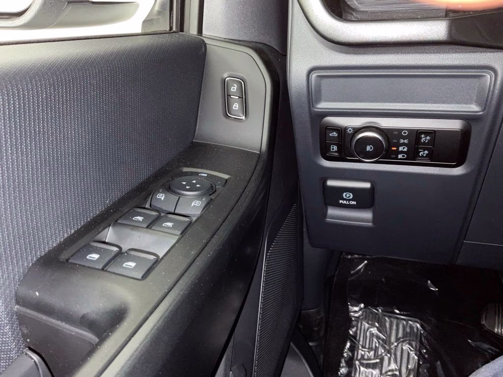 2026 Avalanche Ford F-150 STX 4X4 Truck
