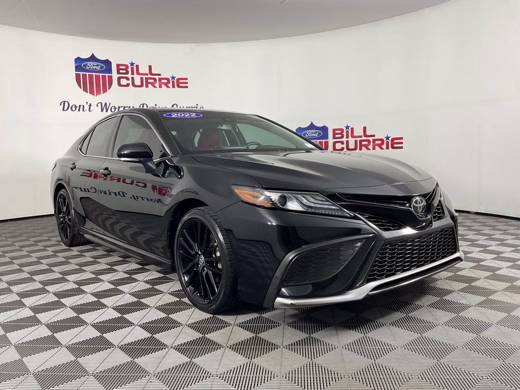 2022 Midnight Black Metallic Toyota Camry XSE FWD Sedan