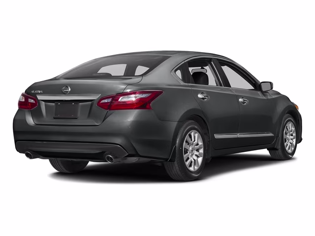 2016 Gun Metallic Nissan Altima 2.5 S FWD Sedan