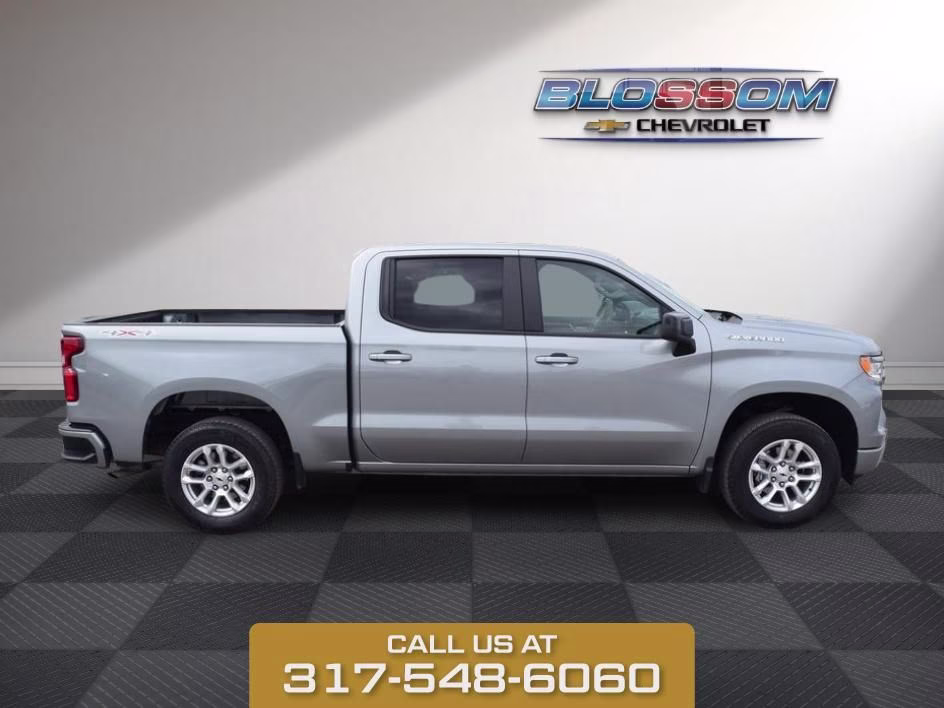 2026 Sterling Gray Metallic Chevrolet Silverado 1500 RST 4X4 Truck