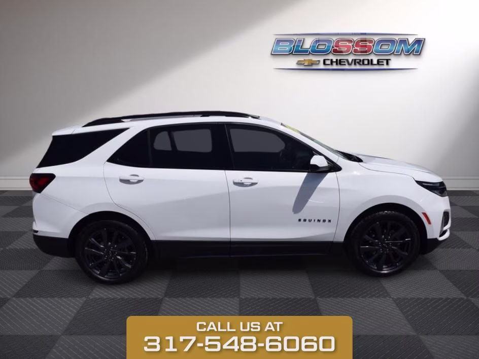 2024 Summit White Chevrolet Equinox RS FWD SUV