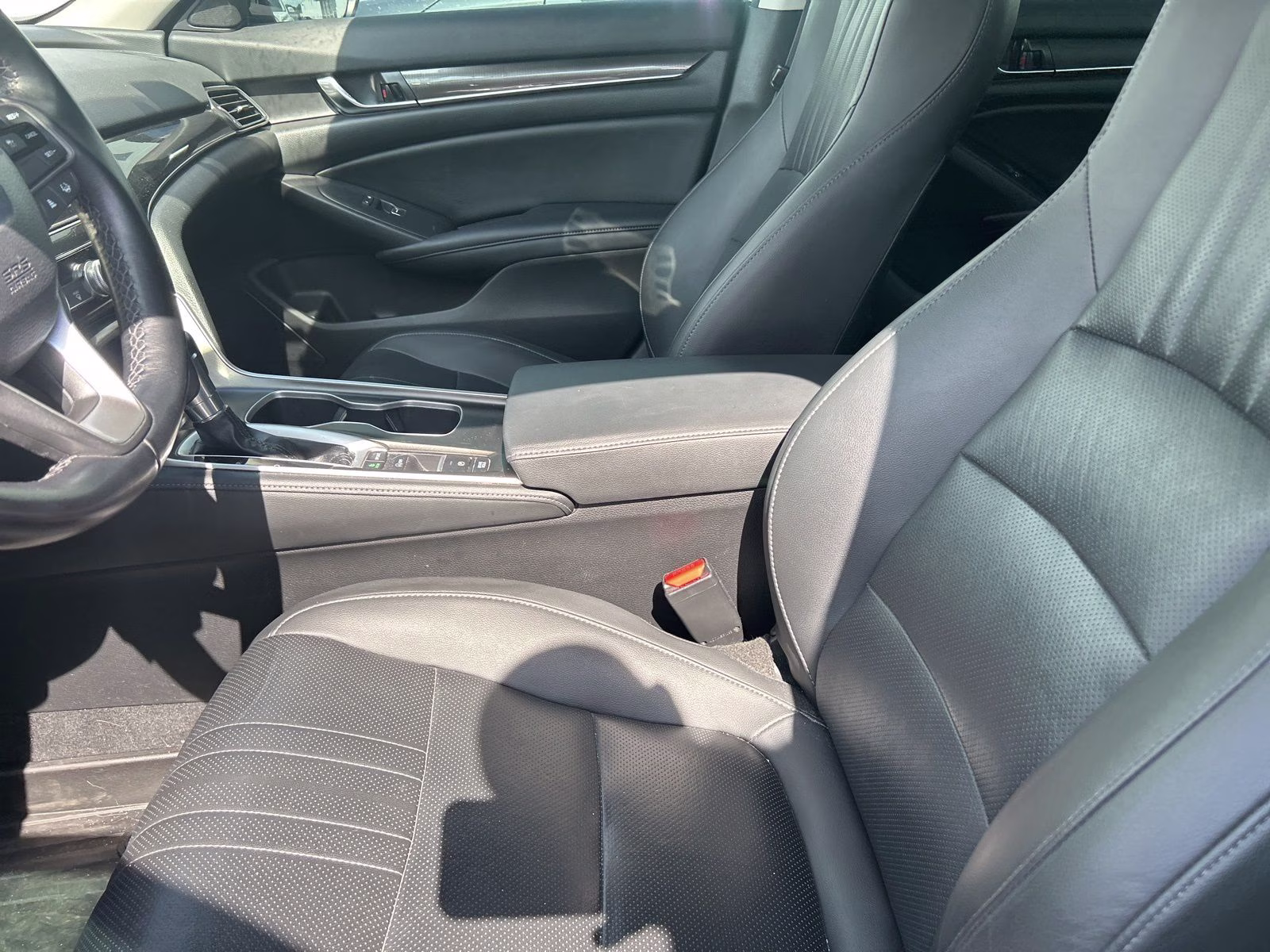 2022 White Honda Accord Sport Special Edition FWD Sedan