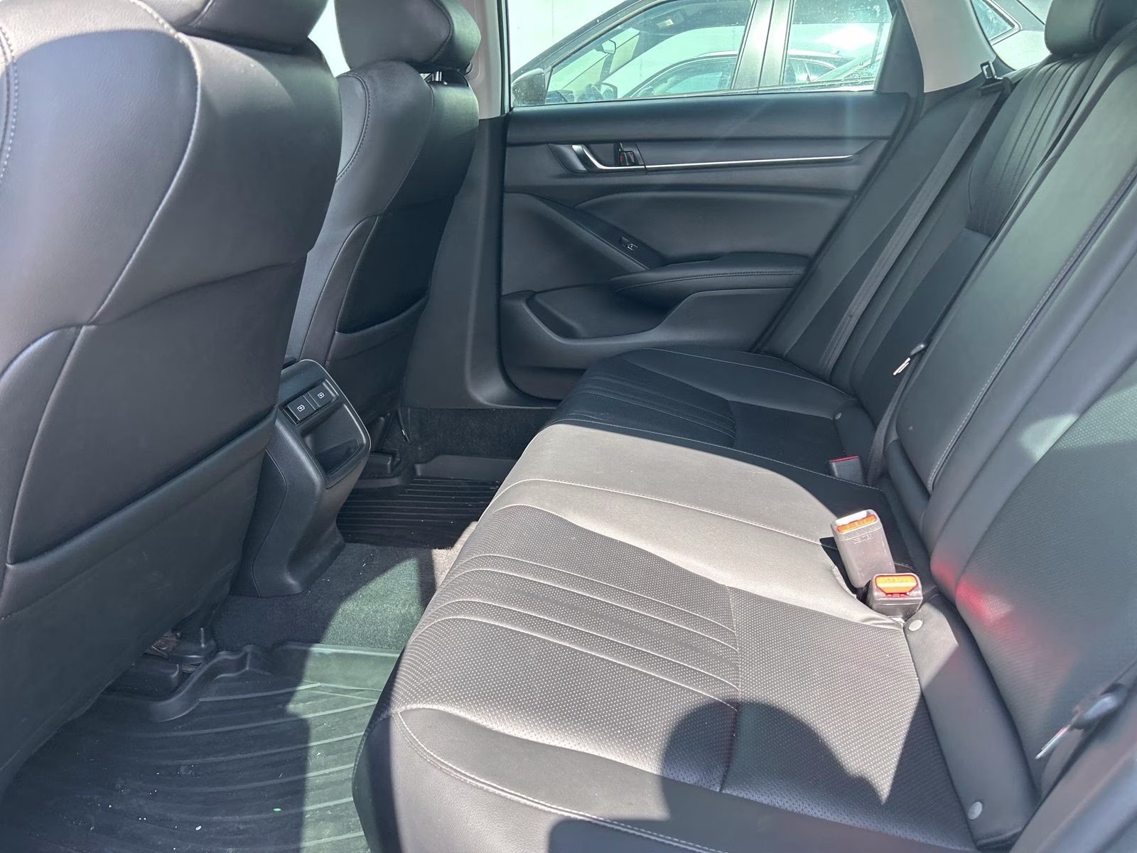 2022 White Honda Accord Sport Special Edition FWD Sedan
