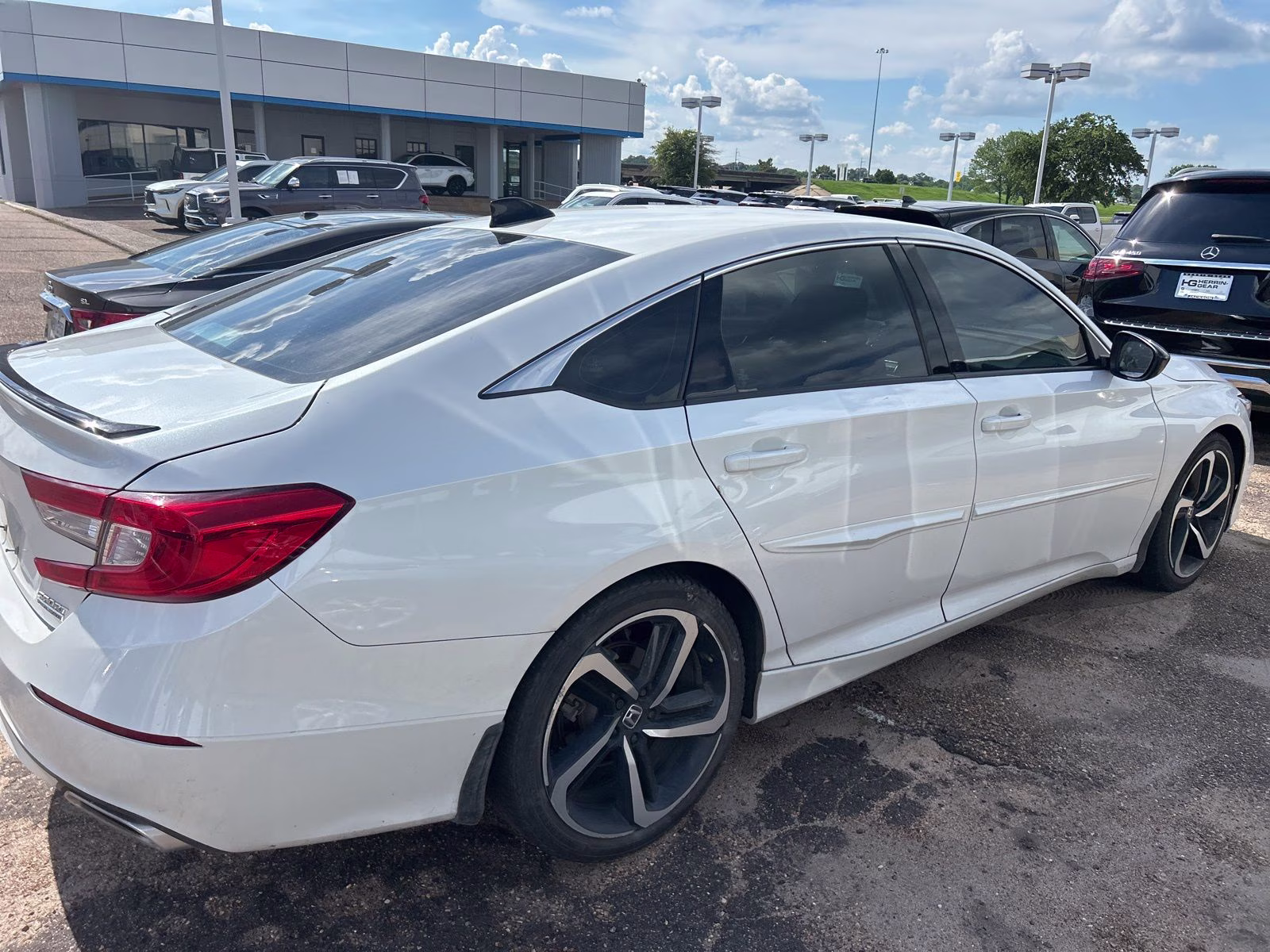 2022 White Honda Accord Sport Special Edition FWD Sedan