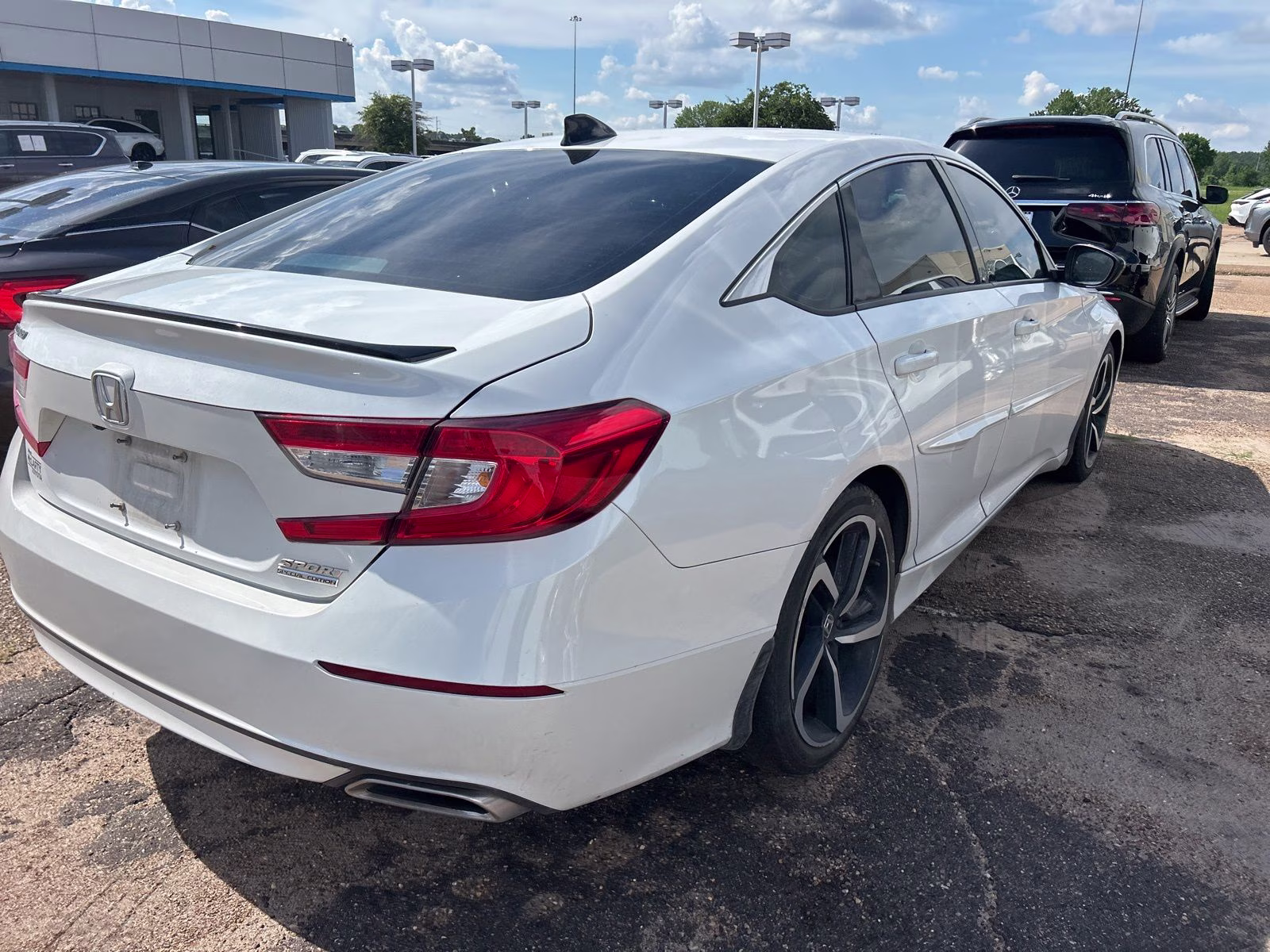 2022 White Honda Accord Sport Special Edition FWD Sedan