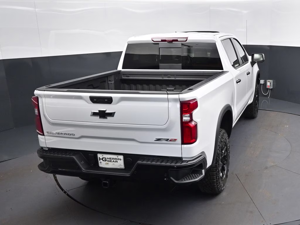 2026 Summit White Chevrolet Silverado 1500 ZR2 4X4 Truck