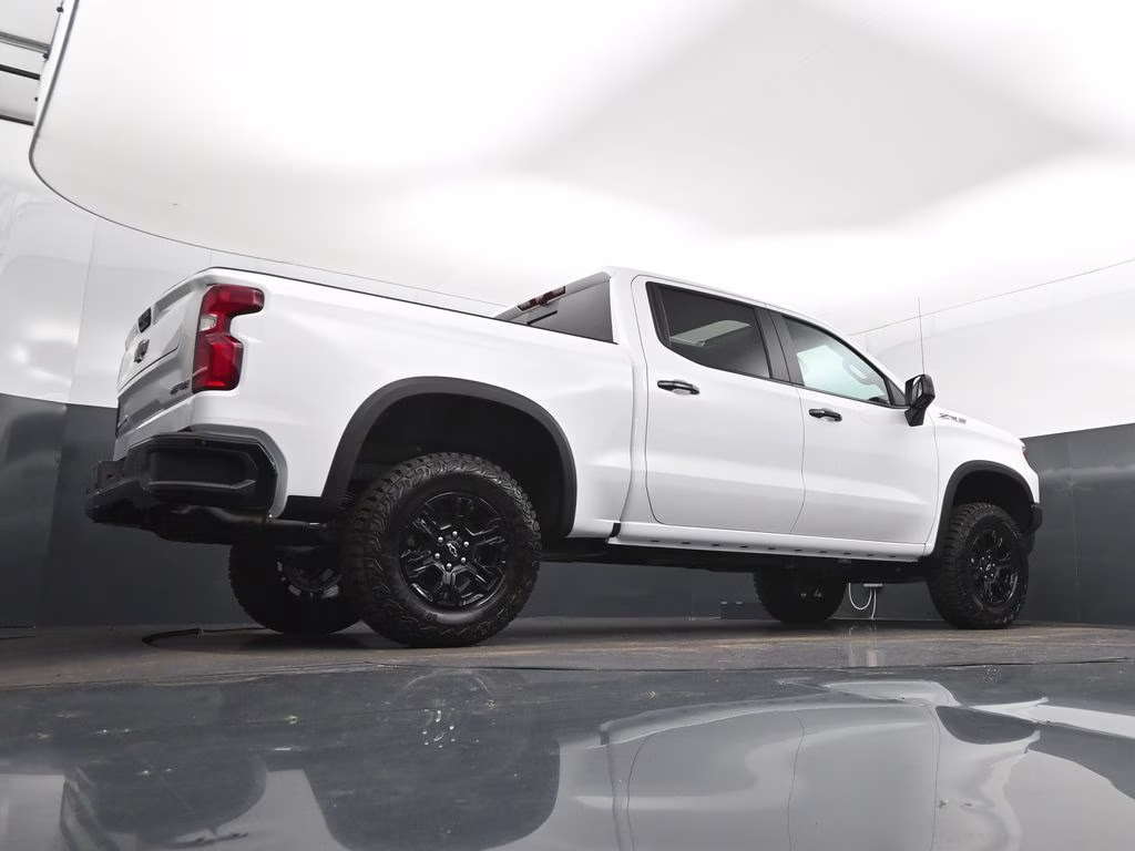 2026 Summit White Chevrolet Silverado 1500 ZR2 4X4 Truck