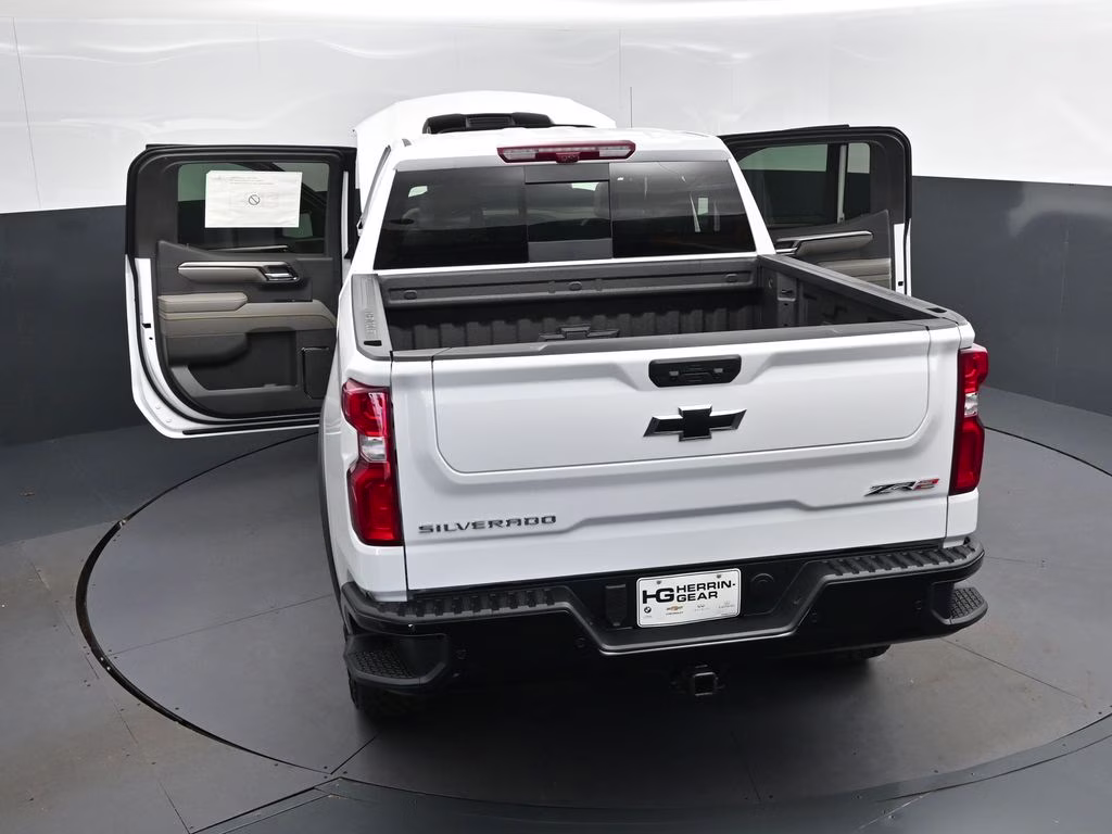 2026 Summit White Chevrolet Silverado 1500 ZR2 4X4 Truck
