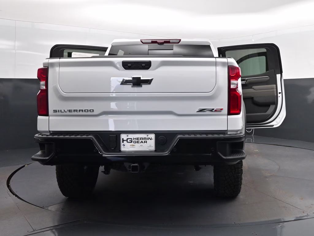 2026 Summit White Chevrolet Silverado 1500 ZR2 4X4 Truck