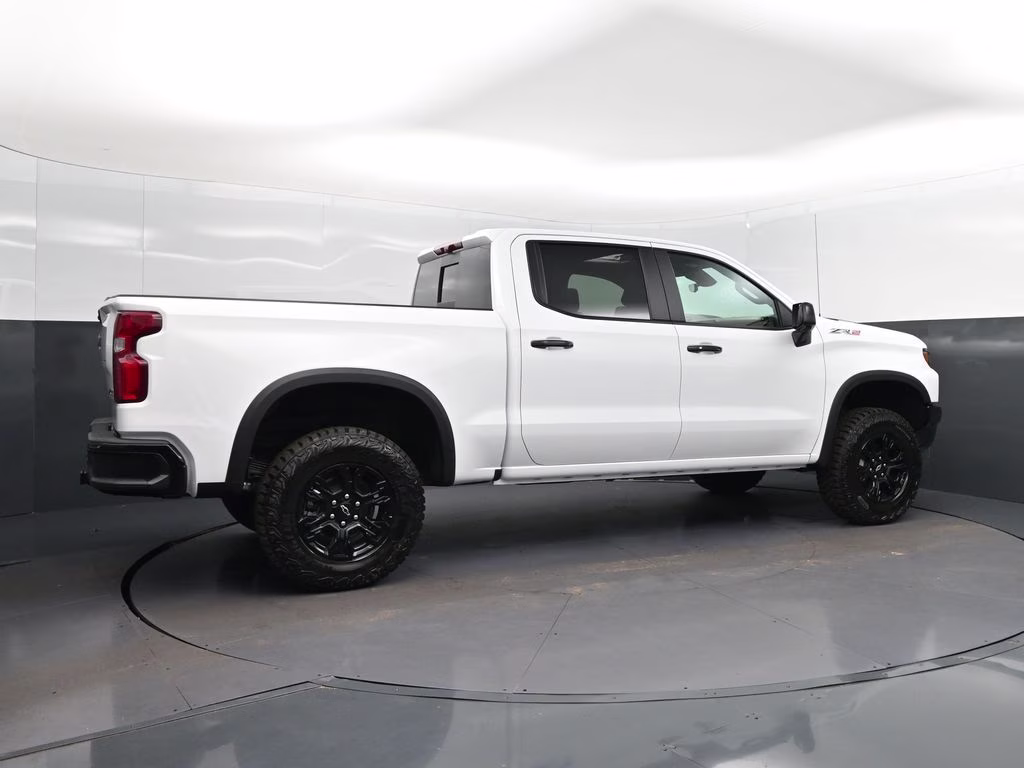 2026 Summit White Chevrolet Silverado 1500 ZR2 4X4 Truck