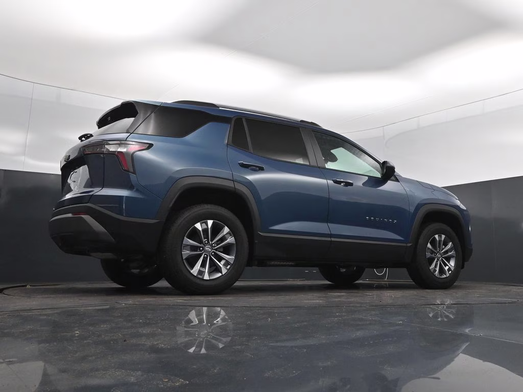 2026 Lakeshore Blue Chevrolet Equinox LT FWD SUV