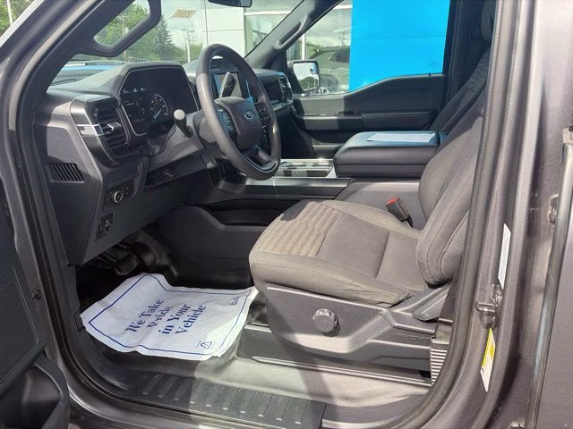 2022 Gray Metallic Ford F-150 XL 4X4 Truck