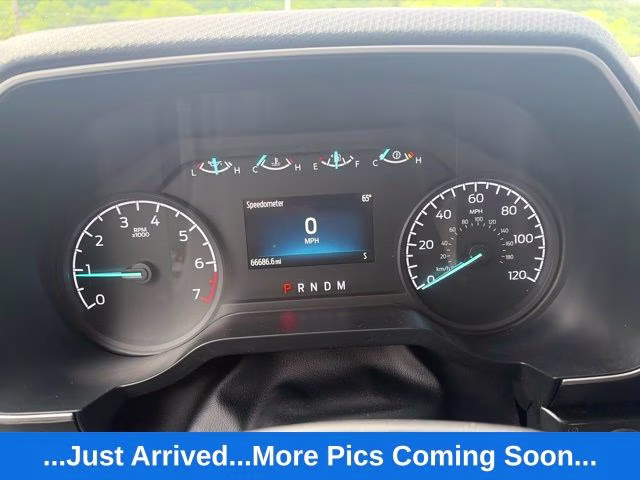 2022 Gray Metallic Ford F-150 XL 4X4 Truck