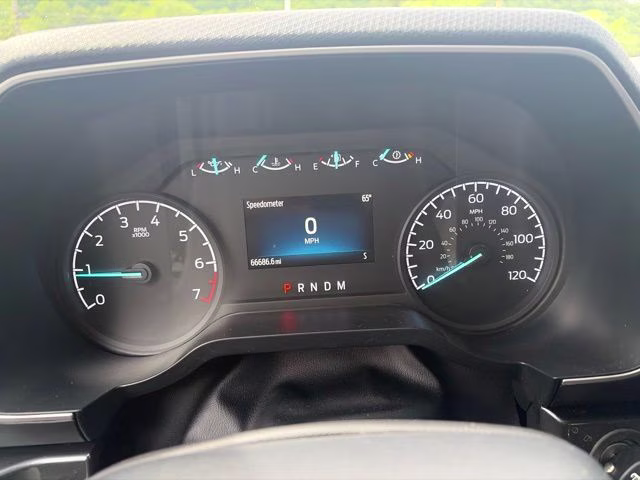 2022 Gray Metallic Ford F-150 XL 4X4 Truck