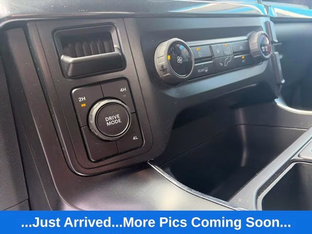 2022 Gray Metallic Ford F-150 XL 4X4 Truck