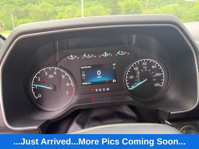 2022 Gray Metallic Ford F-150 XL 4X4 Truck
