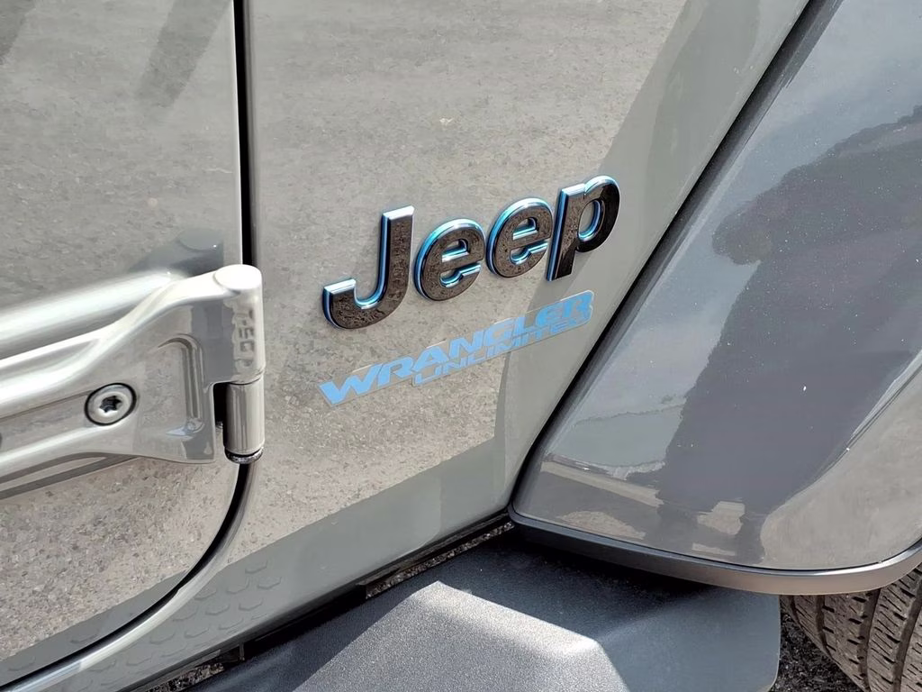 2022 Sting-Gray Clearcoat Jeep Wrangler 4xe Unlimited Sahara High Altitude 4X4 SUV
