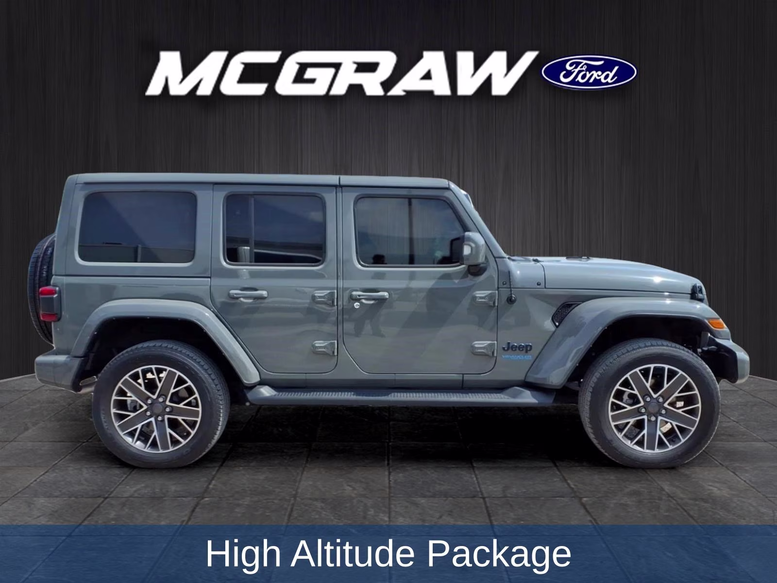 2022 Gray Clearcoat Jeep Wrangler Unlimited Sahara 4xe 4X4 SUV