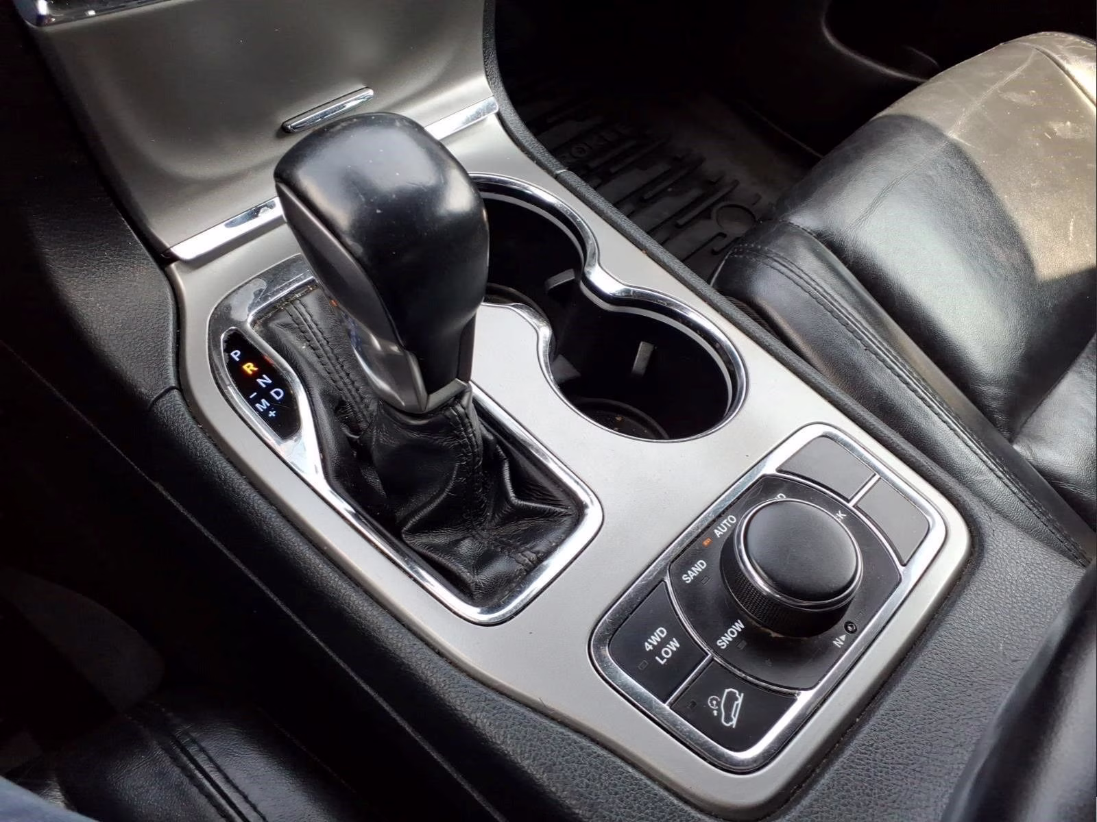 2020 Diamond Black Jeep Grand Cherokee Limited 4X4 SUV