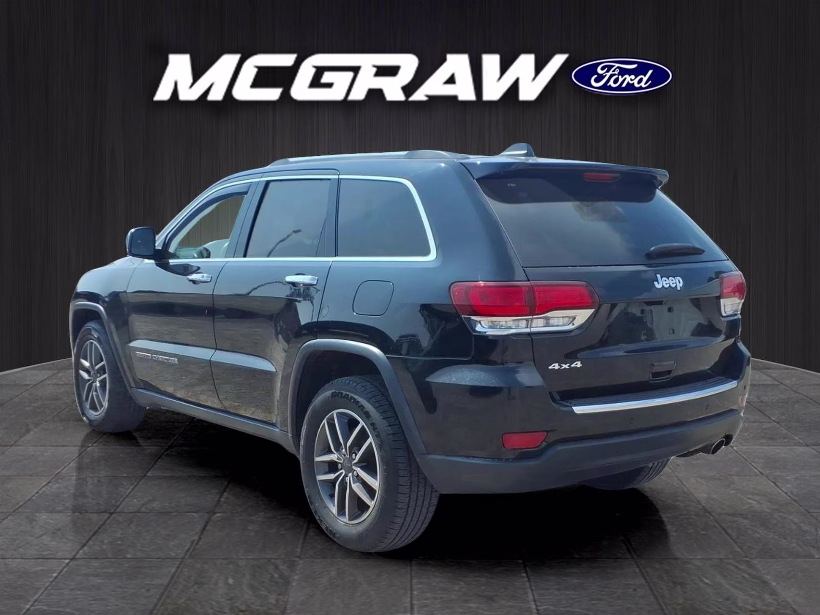 2020 Diamond Black Jeep Grand Cherokee Limited 4X4 SUV