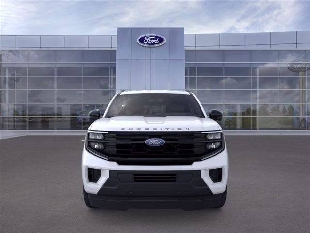 2026 White Metallic Ford Expedition Max Active RWD SUV