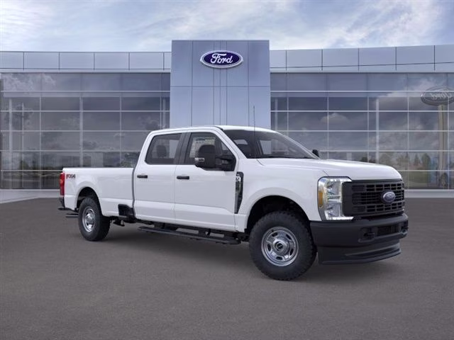 2026 Oxford White Ford Super Duty F-250 SRW XL 4X4 Truck