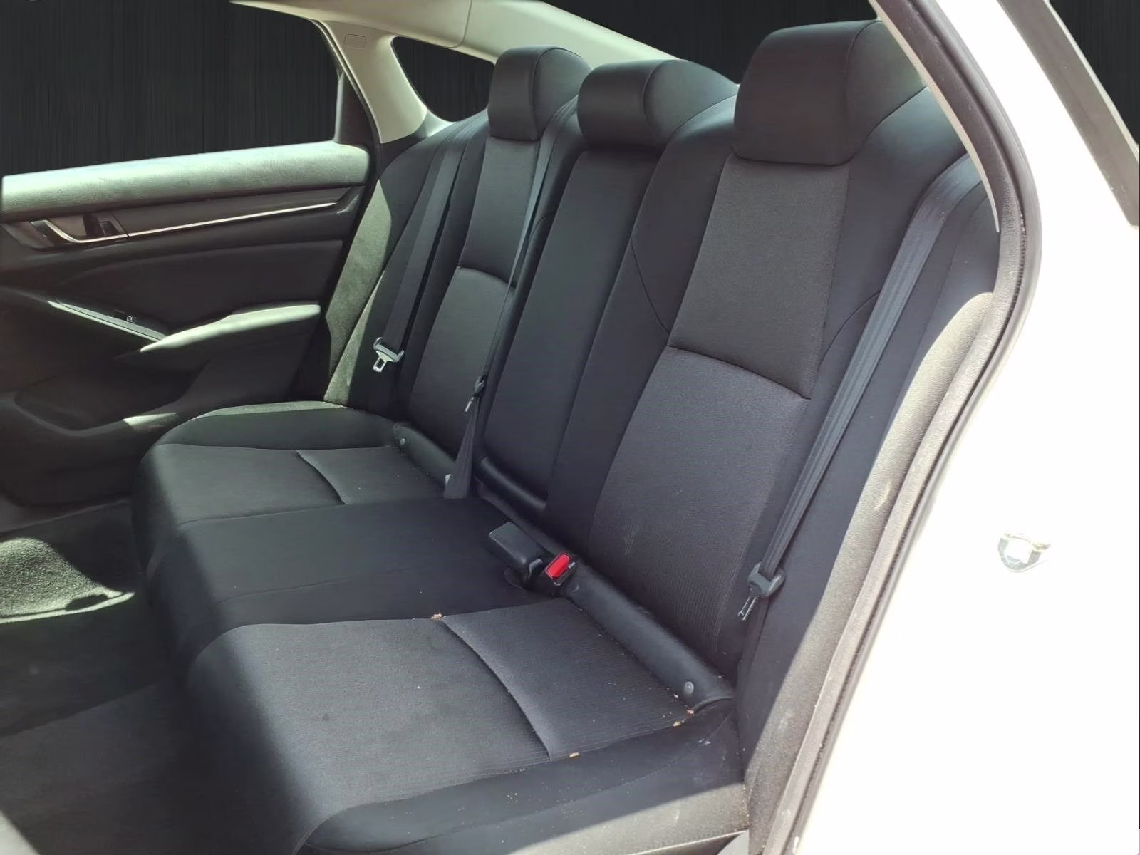 2020 Platinum White Pearl Honda Accord LX FWD Sedan