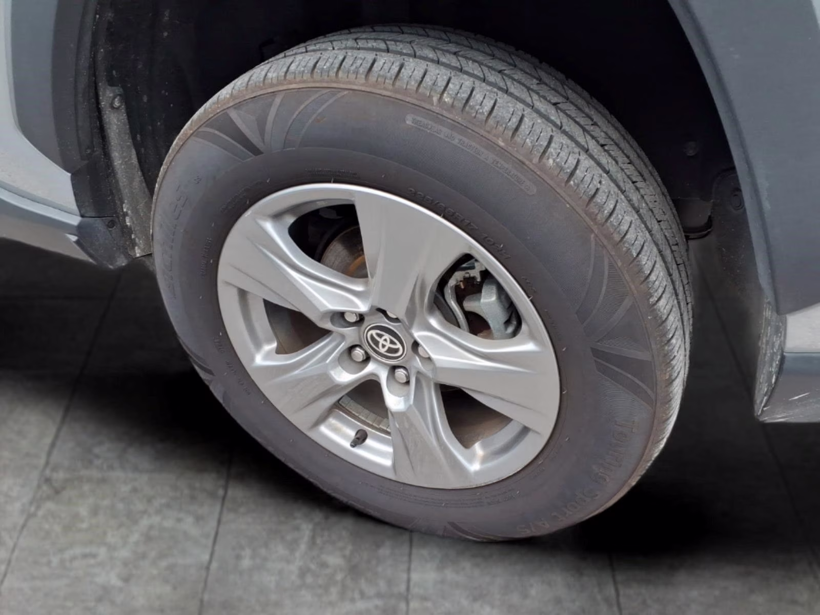2024 Silver Sky Metallic Toyota RAV4 XLE FWD SUV