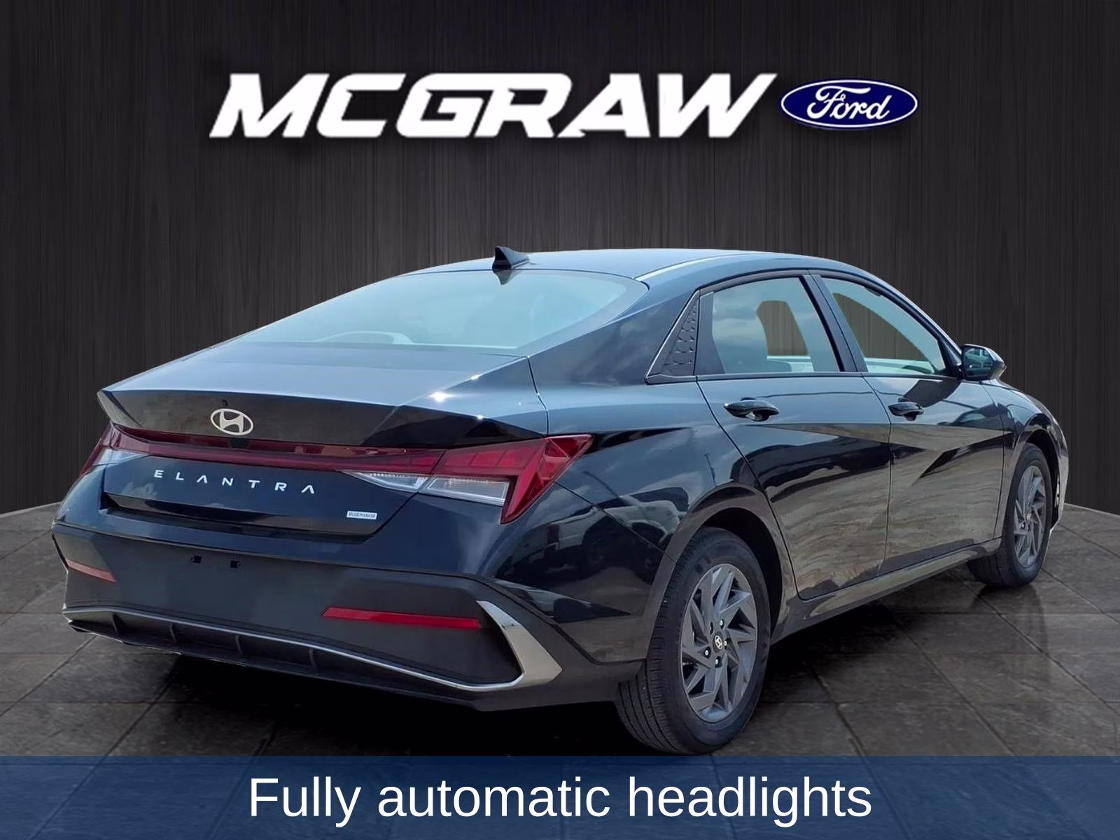 2025 Abyss Black Hyundai Elantra Hybrid Blue FWD Sedan