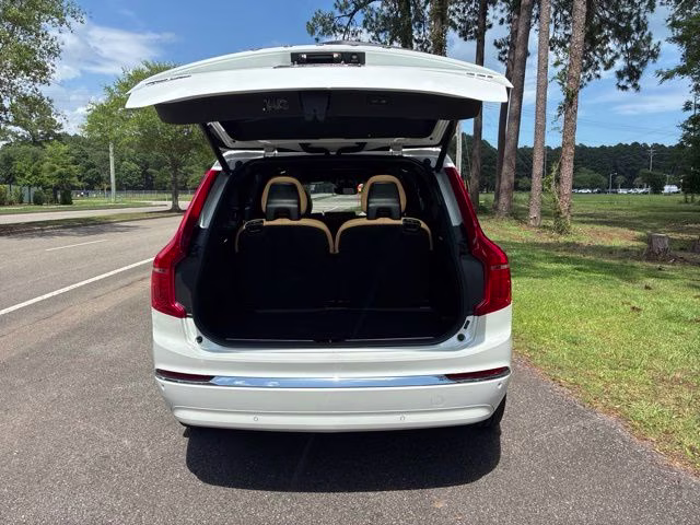 2024 Crystal White Volvo XC90 Ultimate AWD SUV