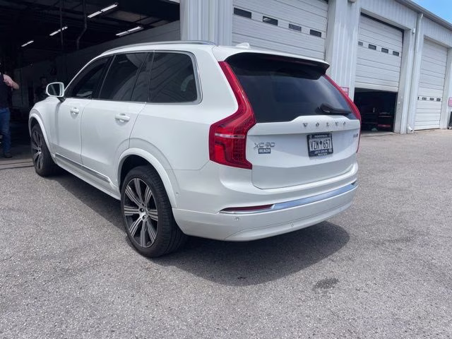 2024 Crystal White Volvo XC90 Ultimate AWD SUV