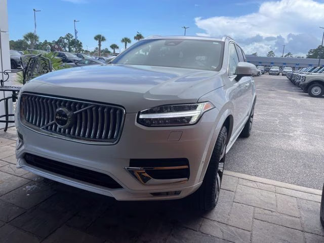 2024 Crystal White Volvo XC90 Ultimate AWD SUV