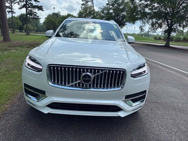 2024 Crystal White Volvo XC90 Ultimate AWD SUV