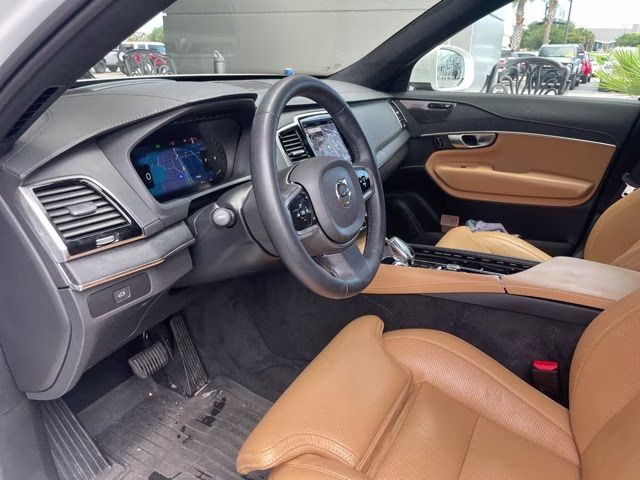 2024 Crystal White Volvo XC90 Ultimate AWD SUV