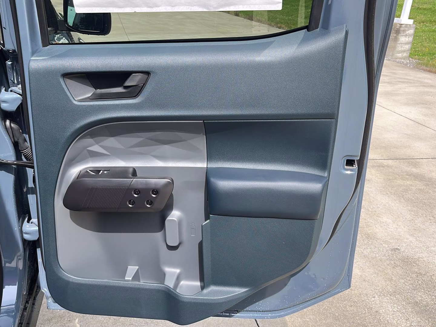 2026 Azure Gray Metallic Tri-Coat Ford Maverick XLT AWD Truck