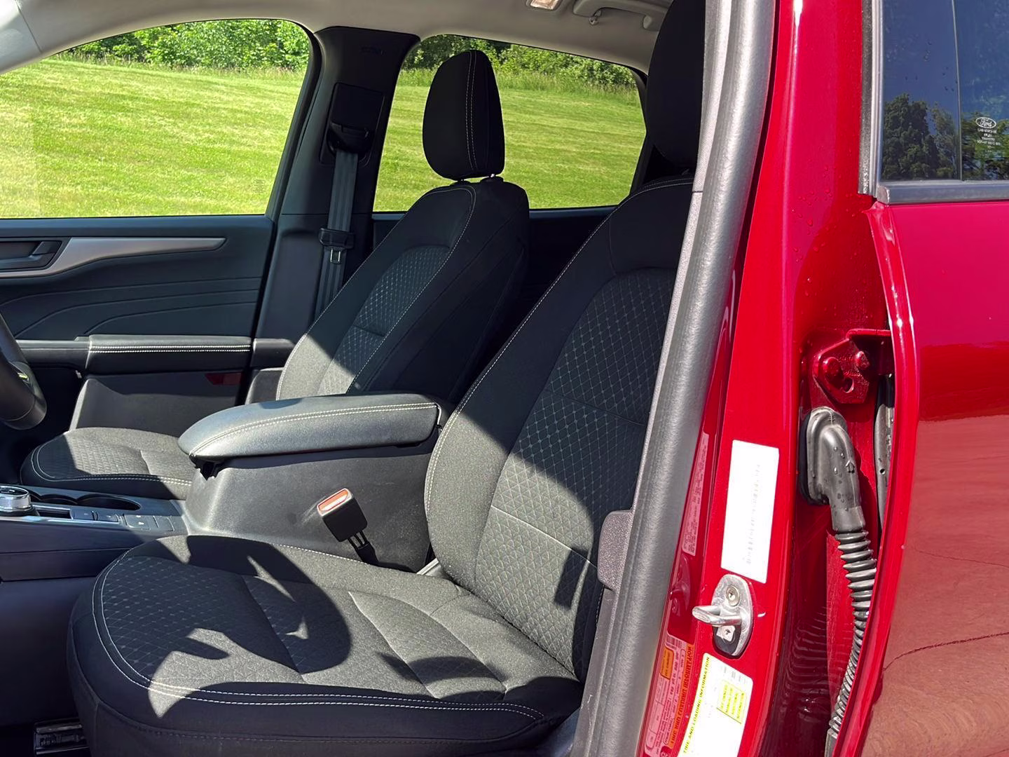 2023 Rapid Red Metallic Tinted Clearcoat Ford Escape Active AWD SUV