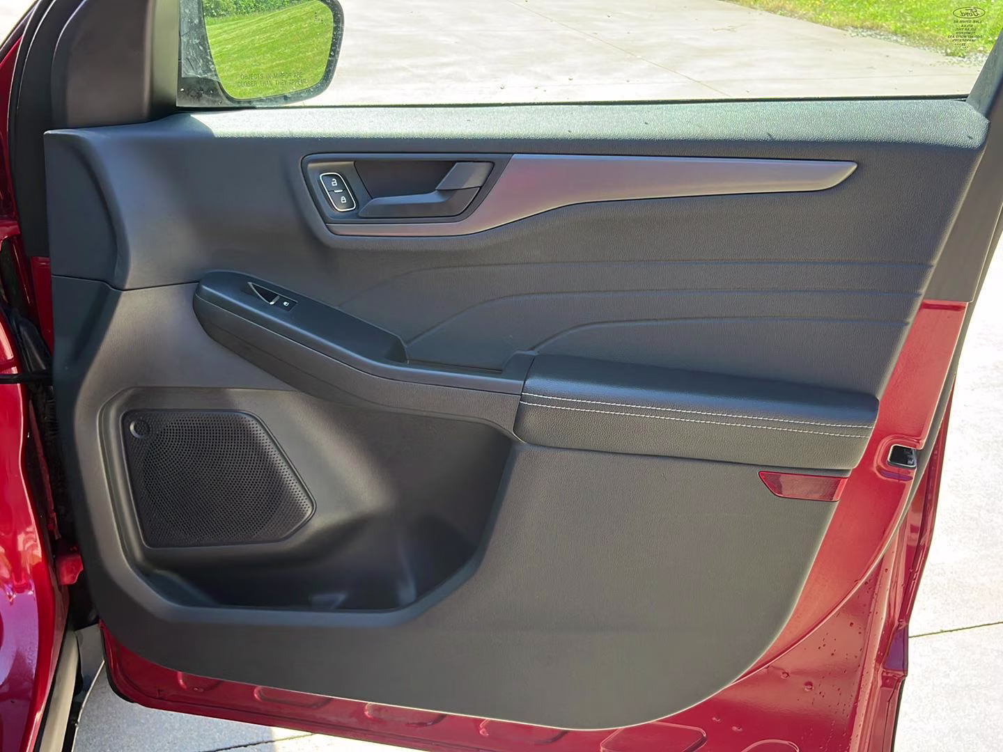 2023 Rapid Red Metallic Tinted Clearcoat Ford Escape Active AWD SUV
