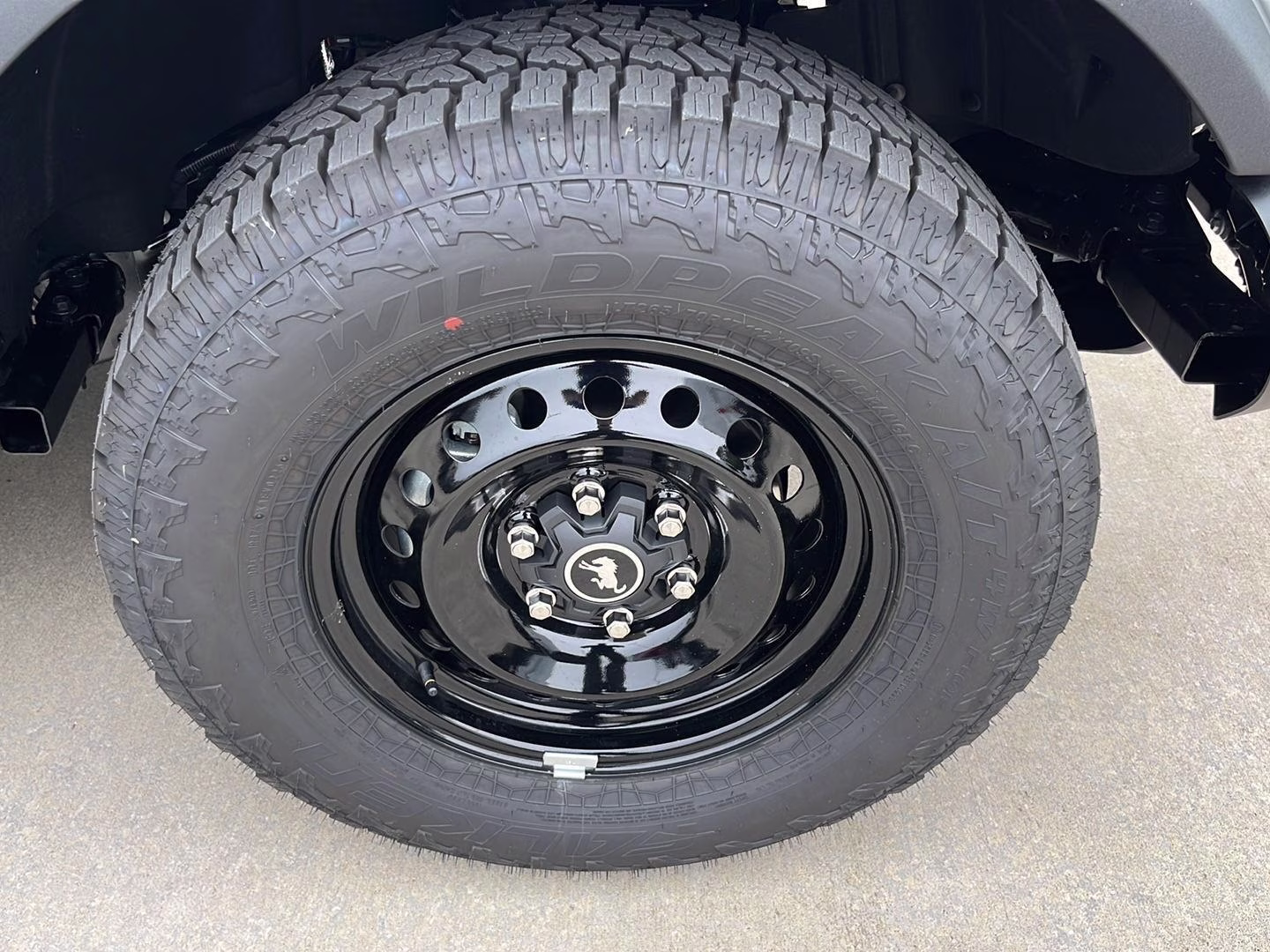2026 Avalanche Gray Ford Bronco Big Bend 4X4 SUV