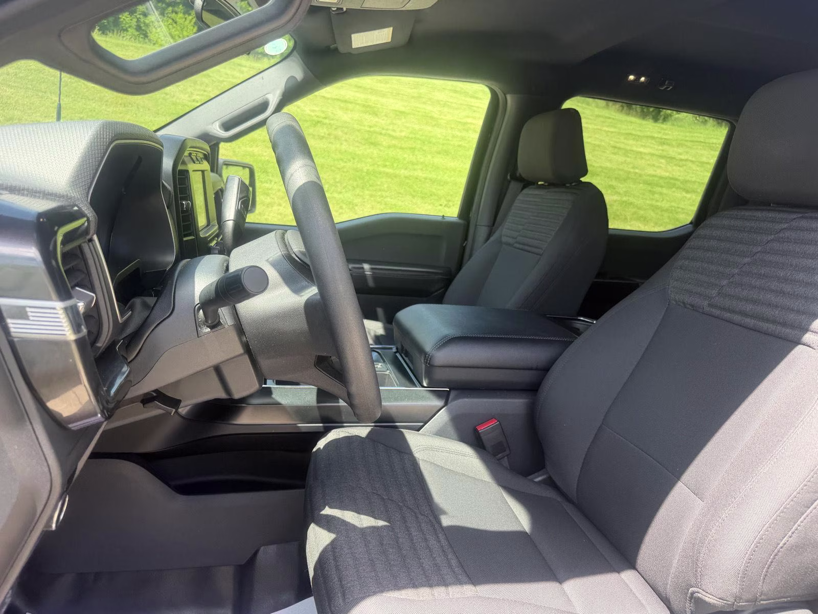 2023 Antimatter Blue Ford F-150 XL 4X4 Truck